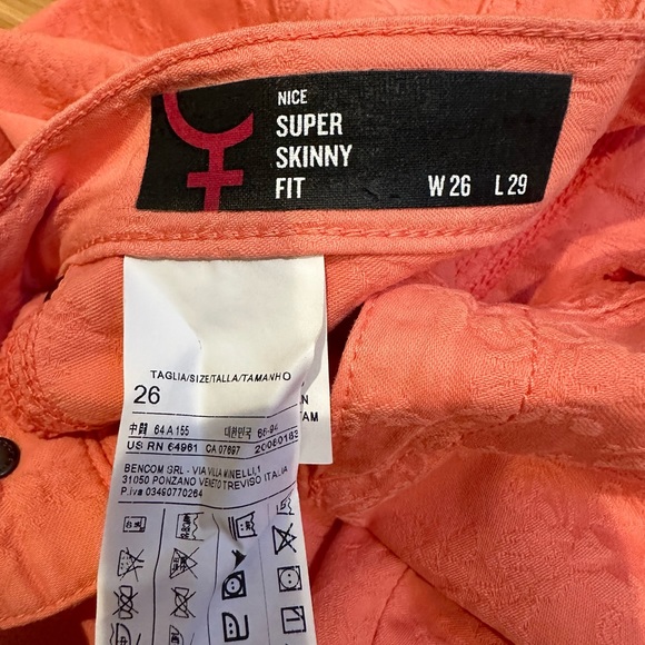 Sisley Super Skinny Flower Textured Jeans Coral Size 26 - Picture 6 of 9